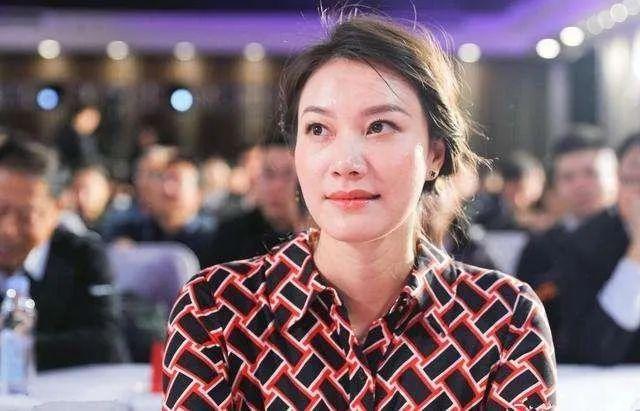 謝杏芳最新照片，時光鑄就傳奇風采
