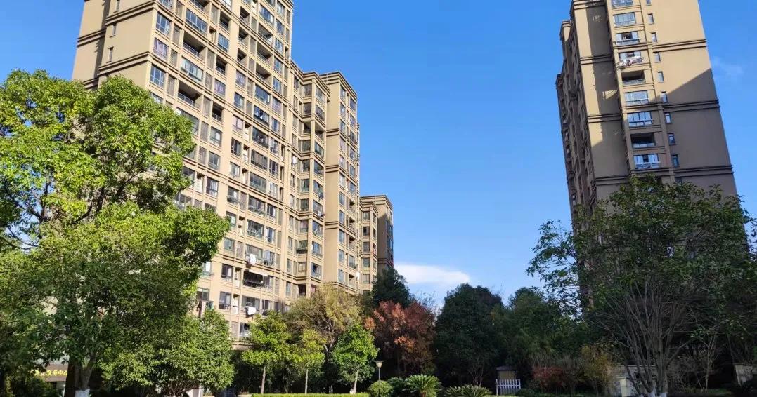 新灣藍色港灣房價動態(tài)解析，最新趨勢與市場洞察
